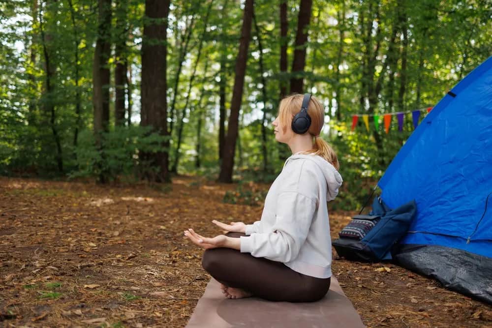 Jak rozpocząć medytację: proste kroki, które ułatwią Ci start