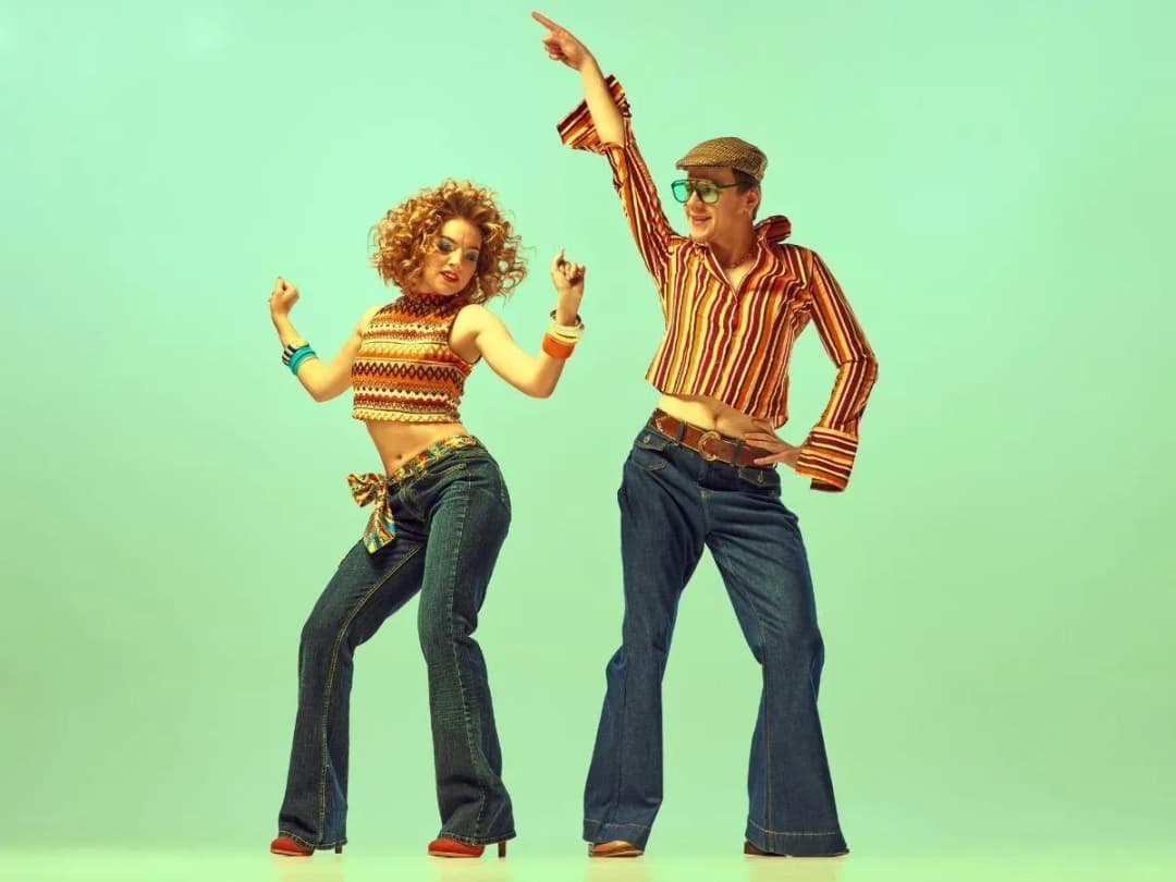 Impreza w stylu lat 70 dekoracje – stwórz niezapomnianą atmosferę